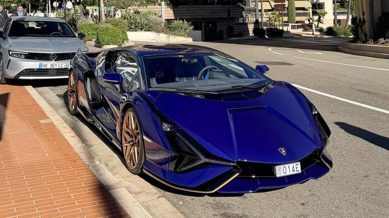 Lamborghini Si&aacute;n FKP 37 di Fernando Alonso