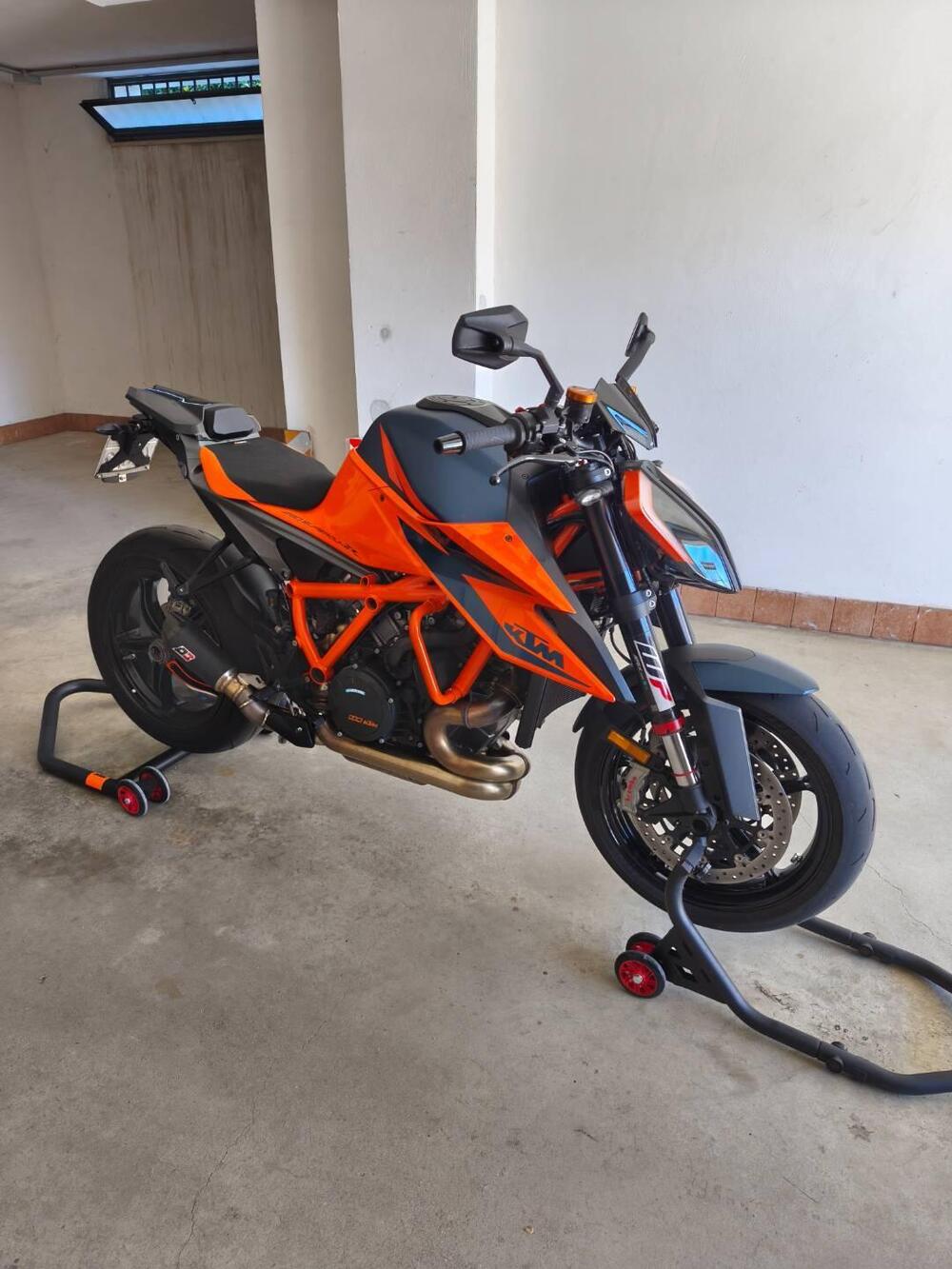 KTM 1290 Super Duke R (2021) (5)