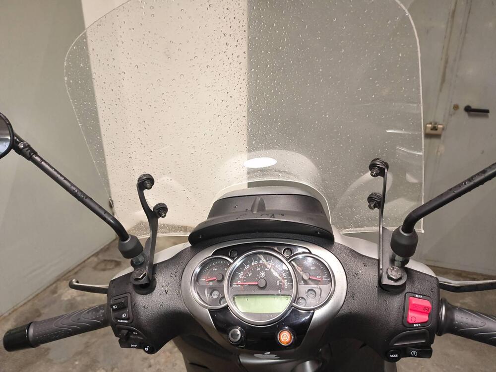 Piaggio Beverly 300 i.e. ABS-ASR (2016 - 20) (11)