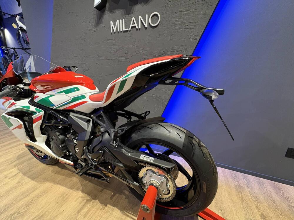 MV Agusta F3 800 RC (2022 - 25) (3)