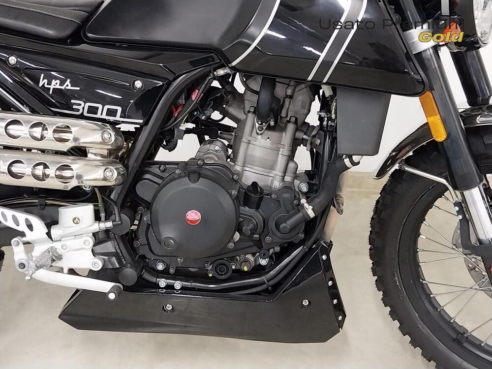 FB Mondial HPS 300 (2020 - 21) (9)