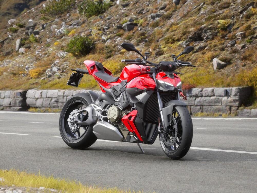 Ducati Streetfighter V4 (2025 - 26) (4)