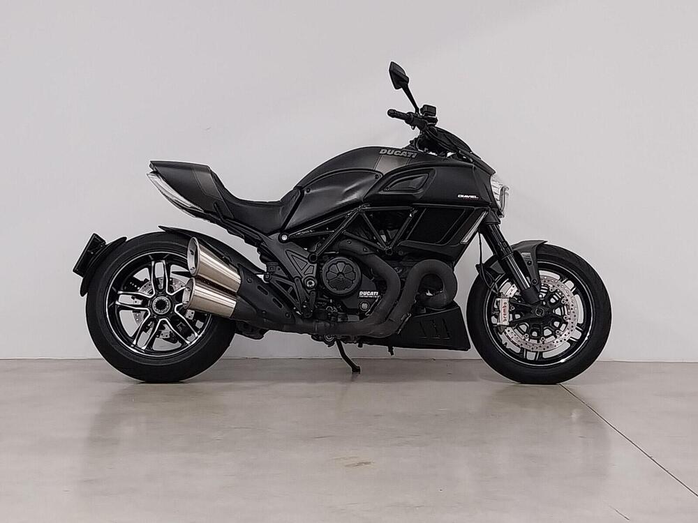Ducati Diavel 1200 Carbon (2014 - 16)