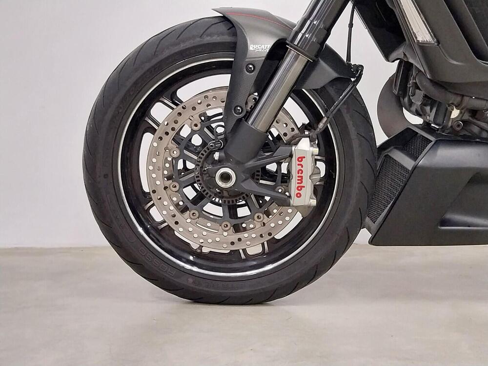 Ducati Diavel 1200 Carbon (2014 - 16) (13)