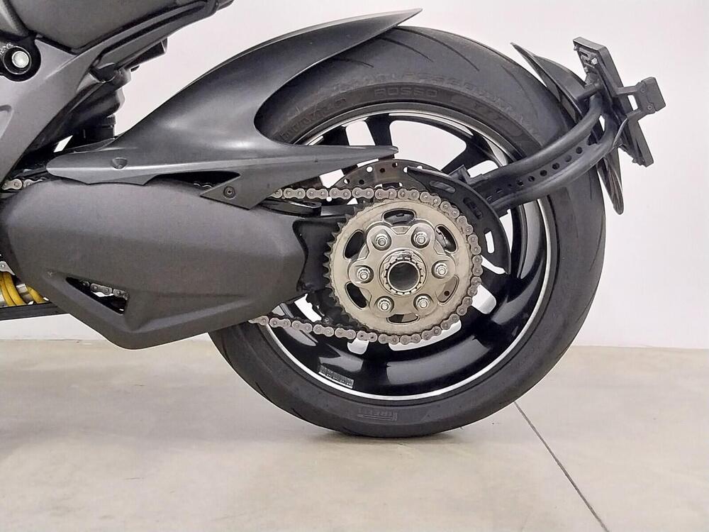 Ducati Diavel 1200 Carbon (2014 - 16) (15)