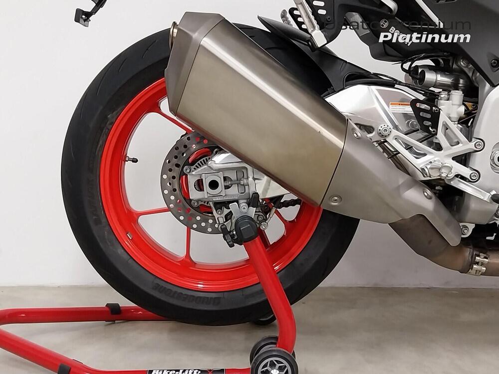 Aprilia Tuono V4 Factory (2019 - 20) (10)