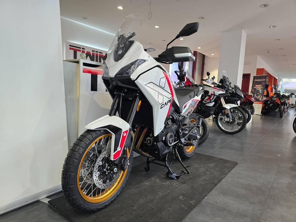 Moto Morini X-Cape 700 Gold Edition (2025 - 26) (4)