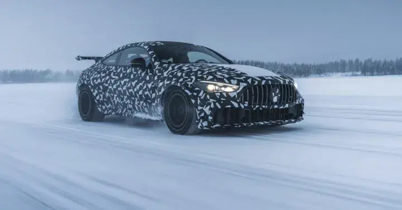 Mercedes-AMG Mythos CLE: il ritorno del V8 sulla nuova coup&eacute; di Affalterbach
