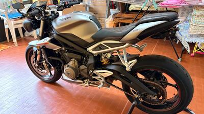Triumph Street Triple RS (2017 - 19) usata