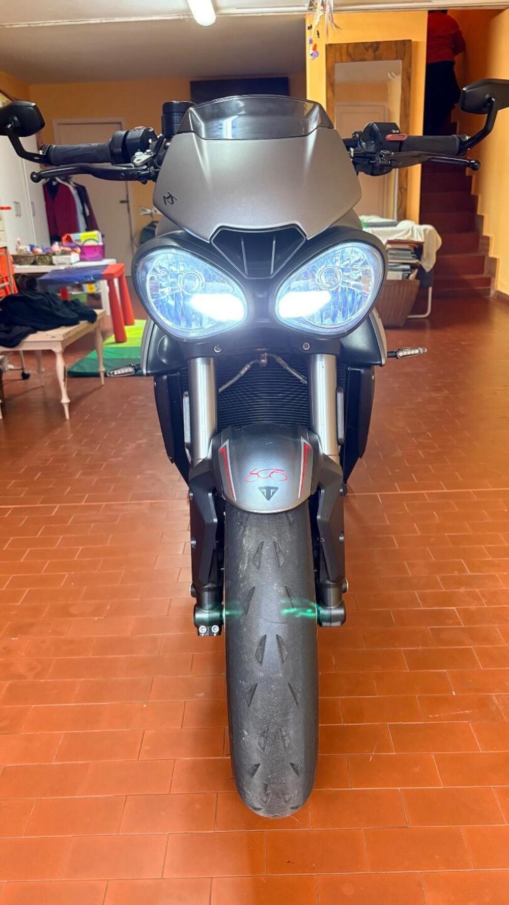 Triumph Street Triple RS (2017 - 19) (6)