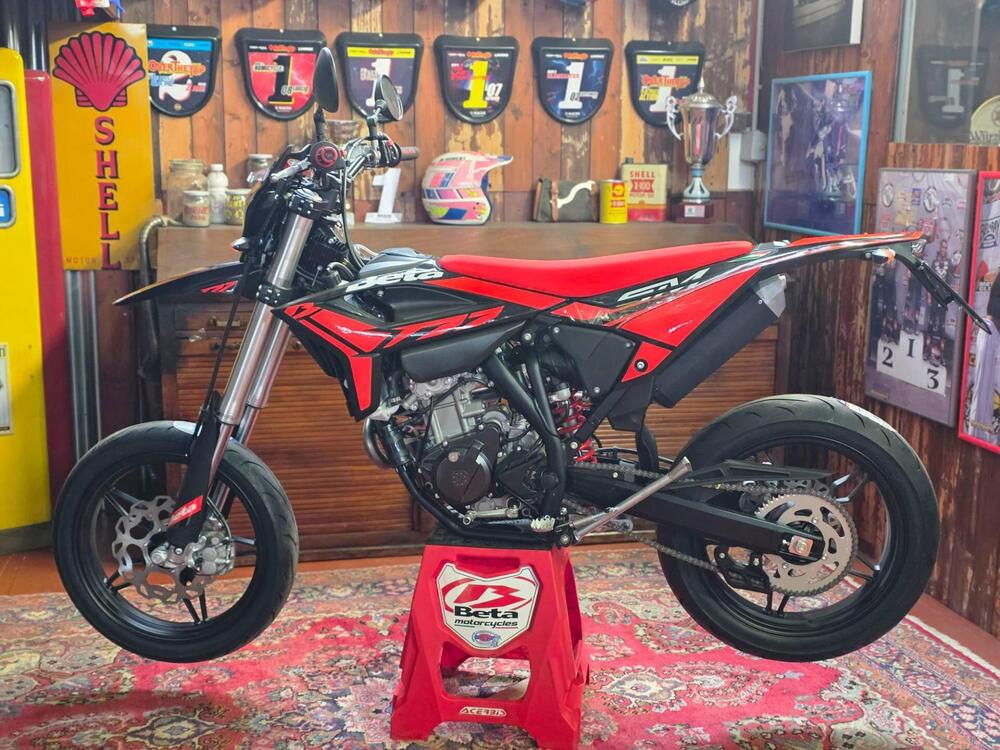 Betamotor RR 125 4T Motard T (2025 - 26) (6)