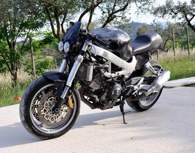 Honda VTR 1000 F Firestorm (1997 - 00) usata
