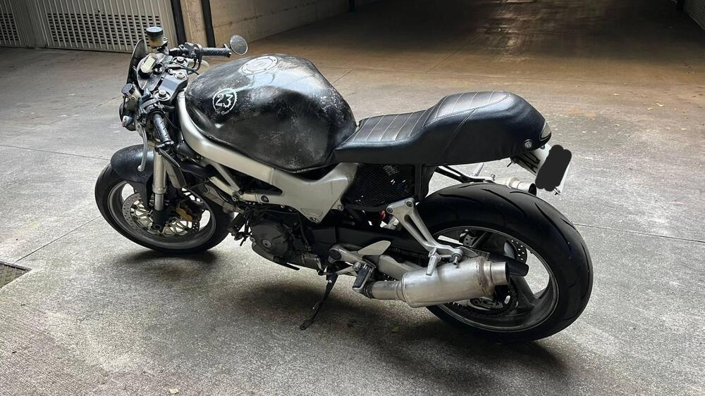 Honda VTR 1000 F Firestorm (1997 - 00) (6)