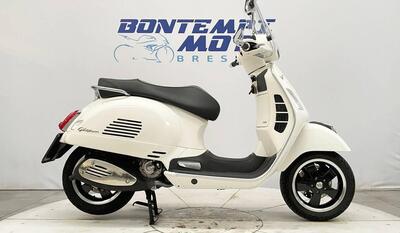 Vespa GTS 300 Super (2017 - 18) usata