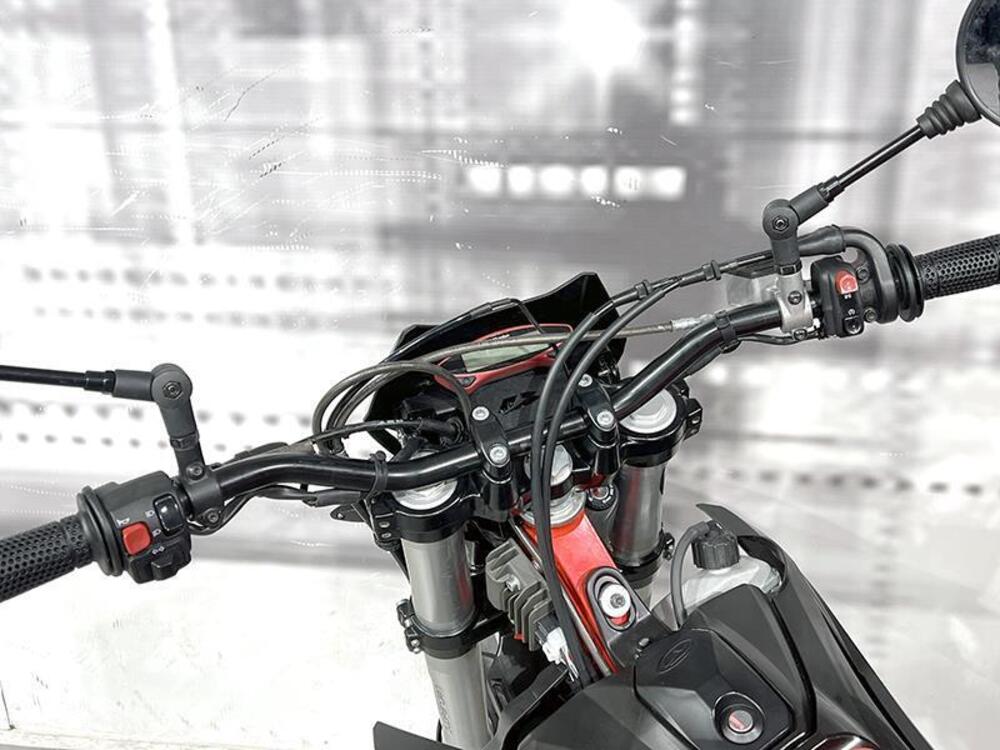 Betamotor RR 125 2T Enduro (2021) (6)