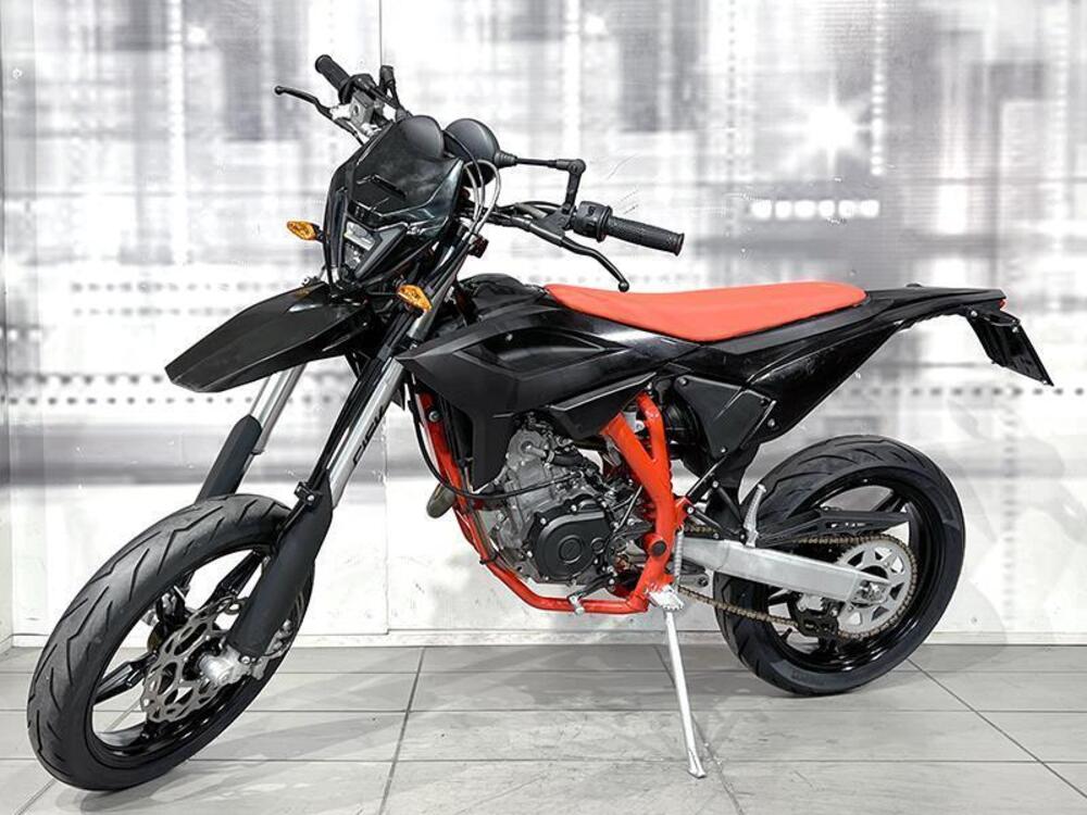 Betamotor RR 125 2T Enduro (2021) (7)