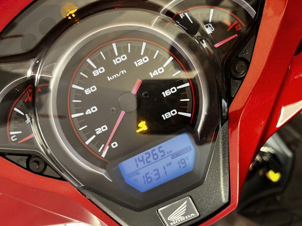 Honda SH 300 i ABS (2016 - 20) (3)