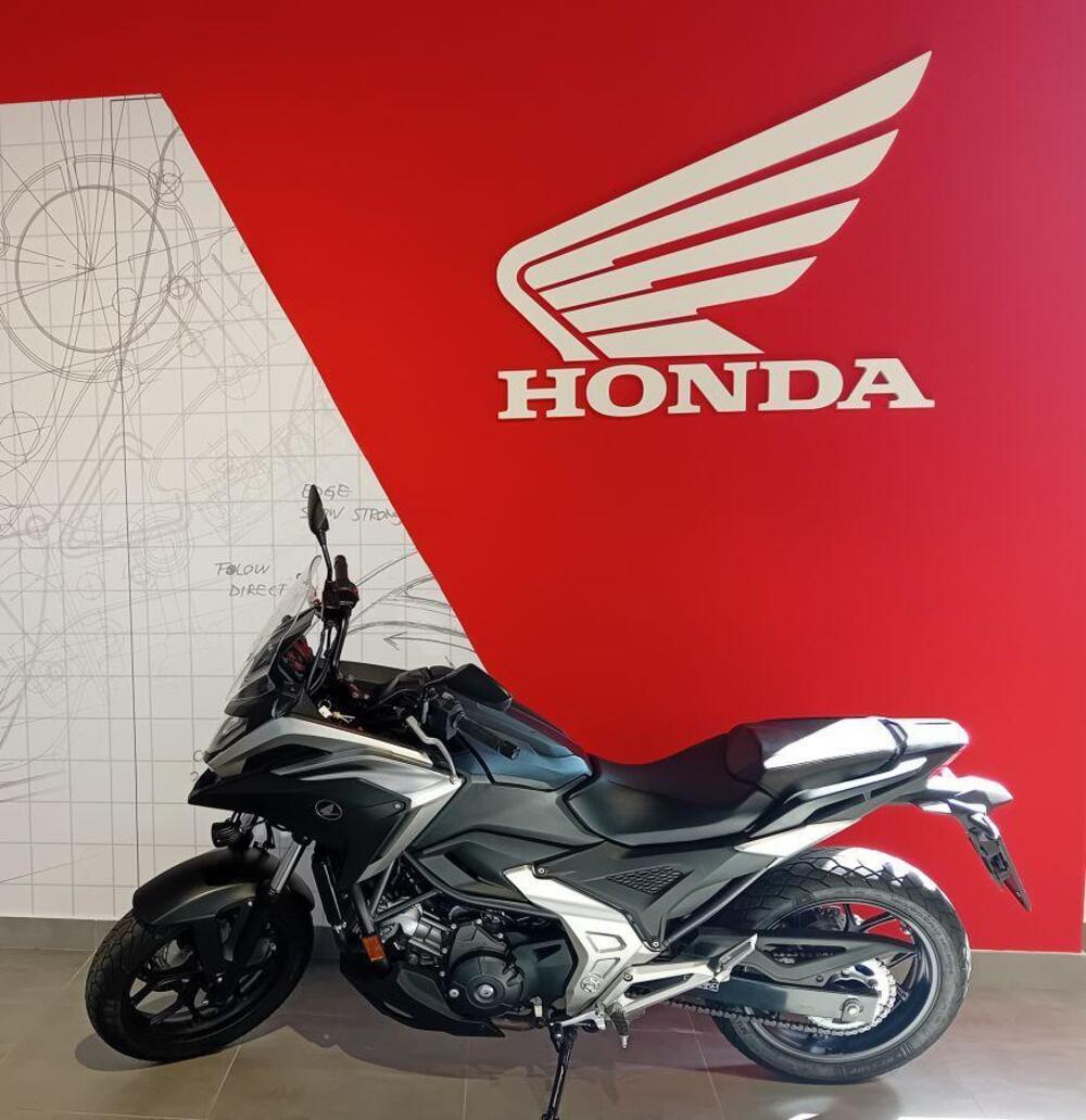 Honda NC 750 X (2021 - 24) (2)