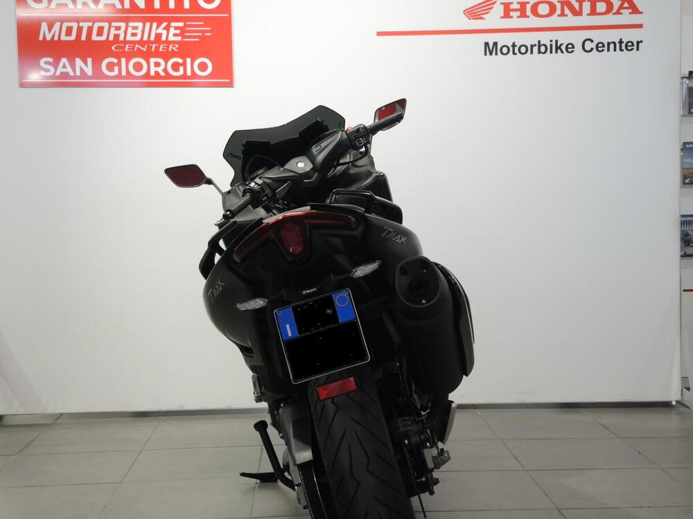 Yamaha T-Max 560 (2020 - 21) (4)