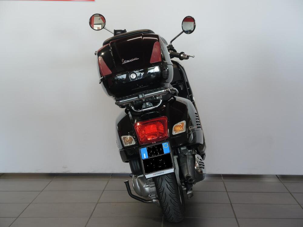 Vespa GTS 300 (2010 - 14) (4)