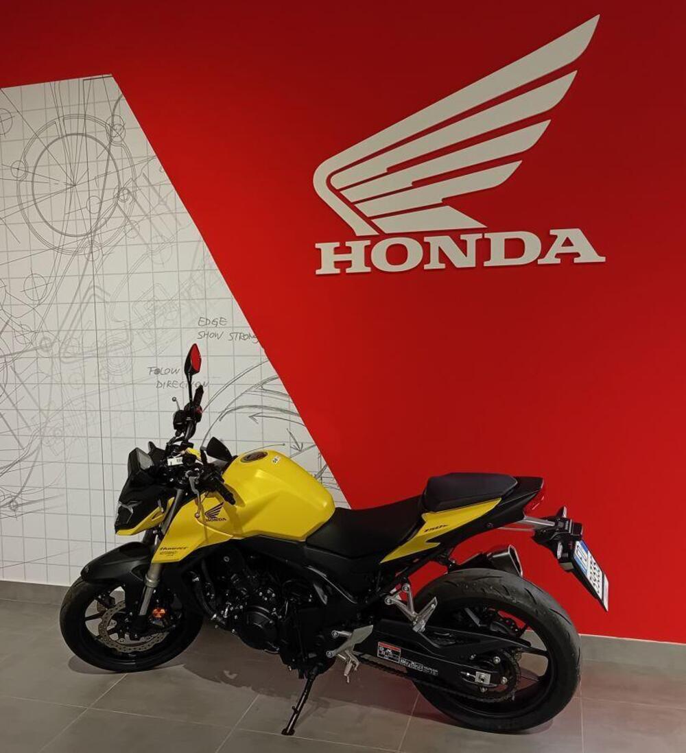 Honda CB 750 Hornet (2023 - 24) (2)