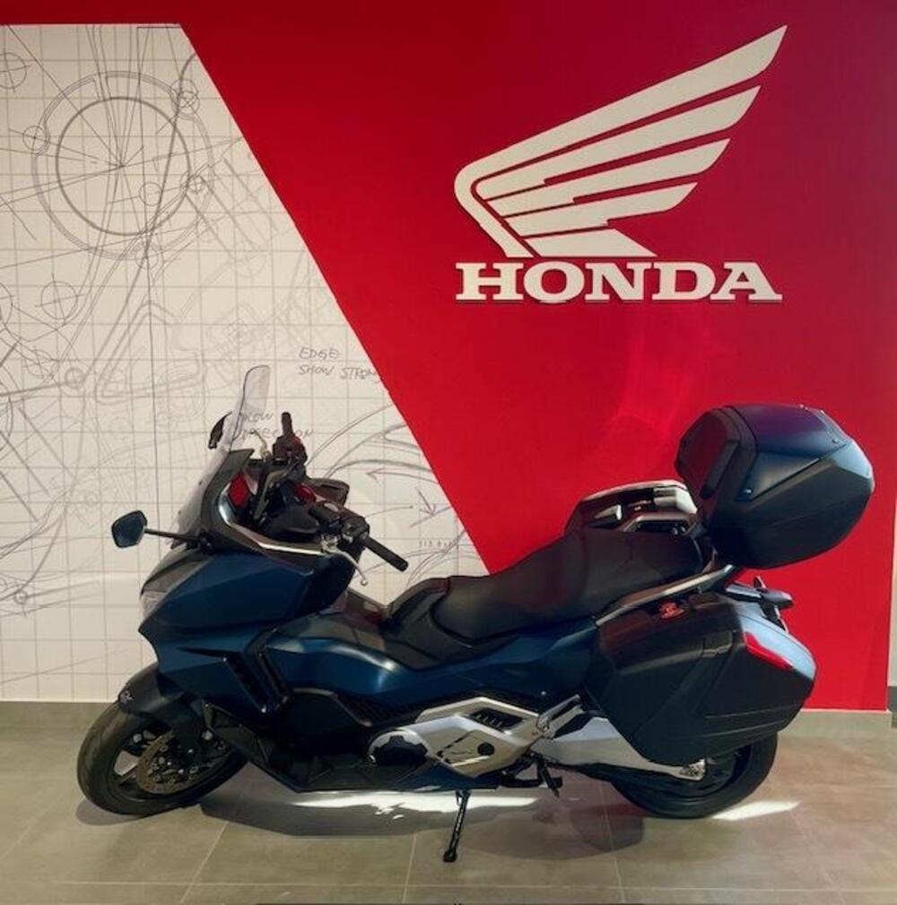 Honda Forza 750 DCT Urban (2021 - 24) (2)