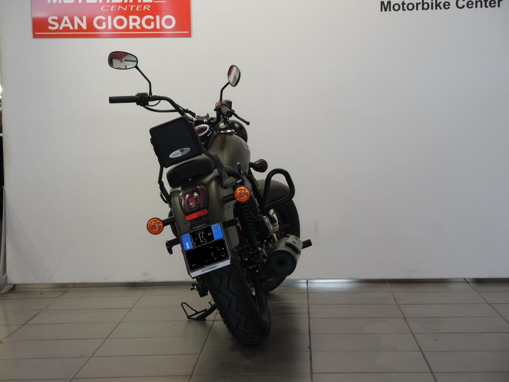 Um Italia Renegade Commando 125 (2023 - 26) (4)