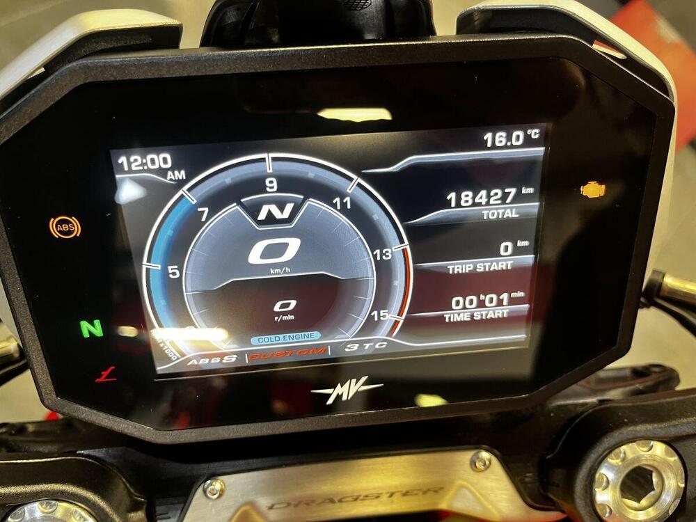 MV Agusta Dragster 800 Rosso (2021 - 23) (3)