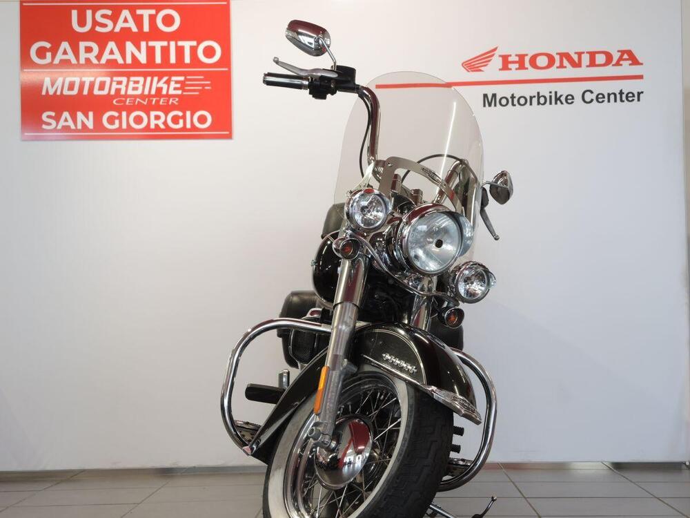 Harley-Davidson 1690 Deluxe ABS (2011 - 16) - FLSTN (2)