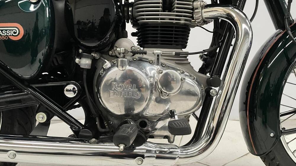 Royal Enfield Classic 350 (2021 - 26) (7)