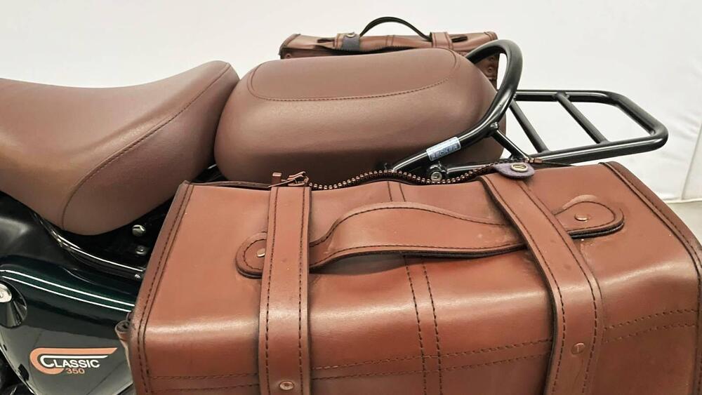 Royal Enfield Classic 350 (2021 - 26) (13)