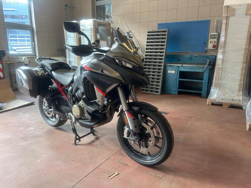 Ducati Multistrada V4 S Grand Tour (2024)