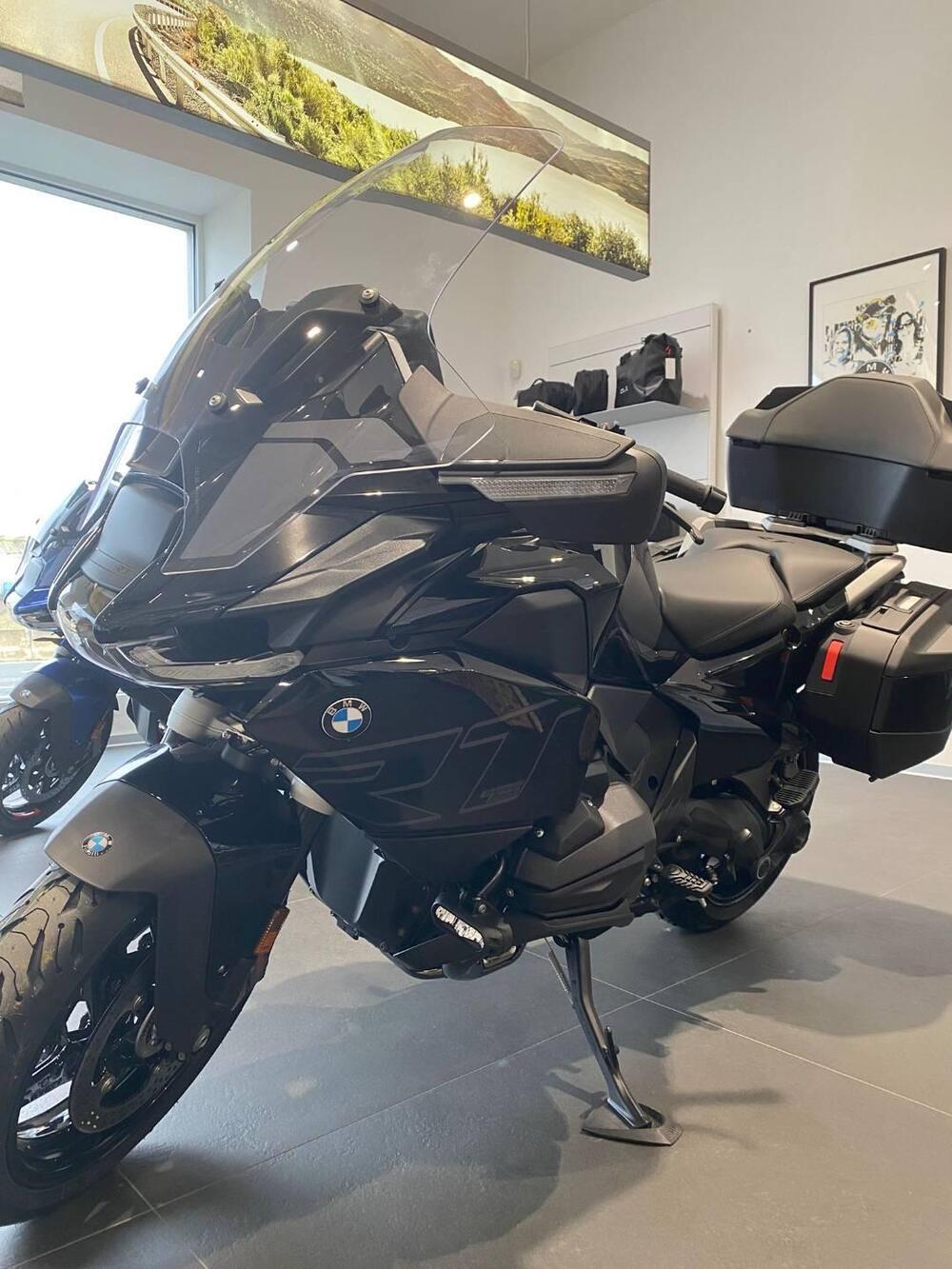 Bmw R 1300 RT (2026) (2)