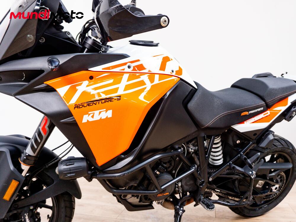 KTM 1290 Super Adventure S (2021) (9)