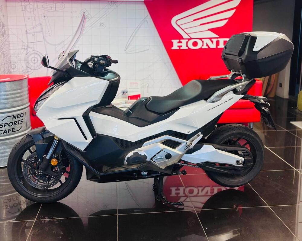 Honda Forza 750 DCT Urban (2021 - 24) (2)