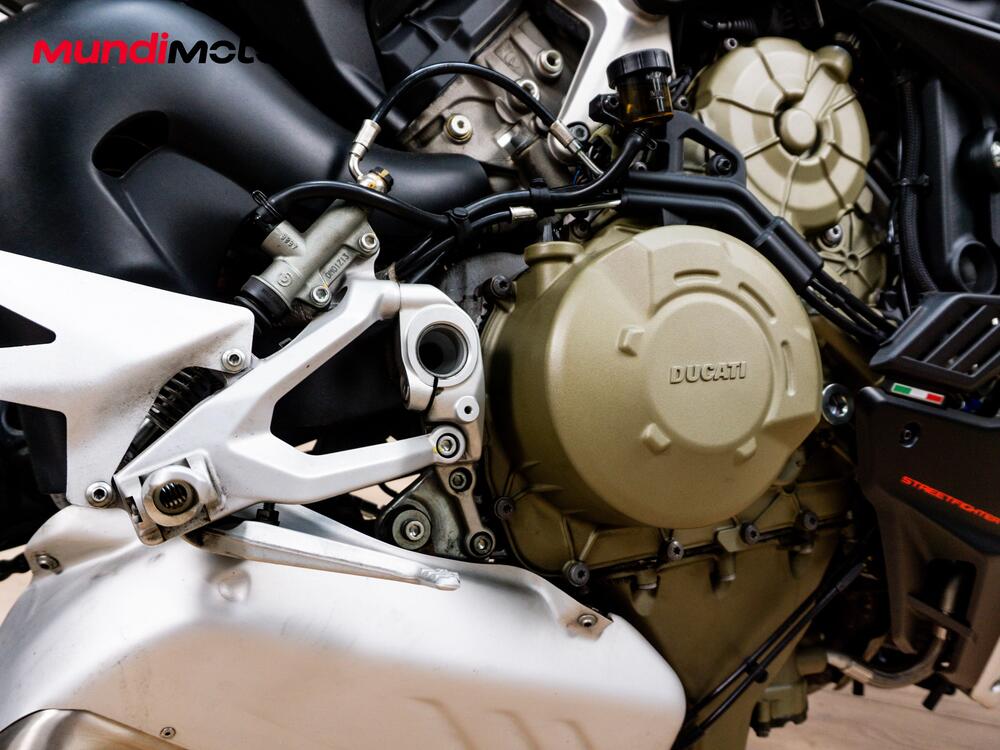 Ducati Streetfighter V4 1100 S (2021 - 22) (4)
