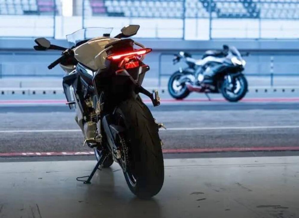 CFMOTO 675SR-R (2025 - 26) (8)