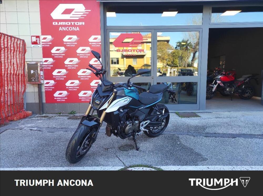 QJ Motor SRK 600 (2025 - 26) (3)