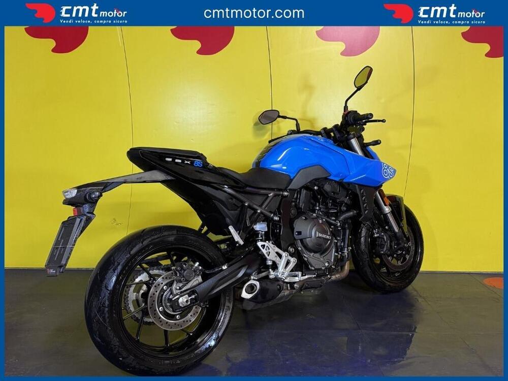 Suzuki GSX-8S (2023 - 24) (4)