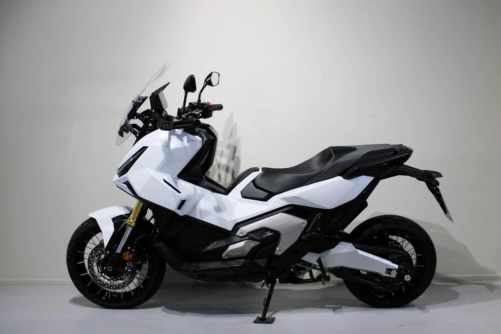 Honda X-ADV 750 (2025 - 26) (4)
