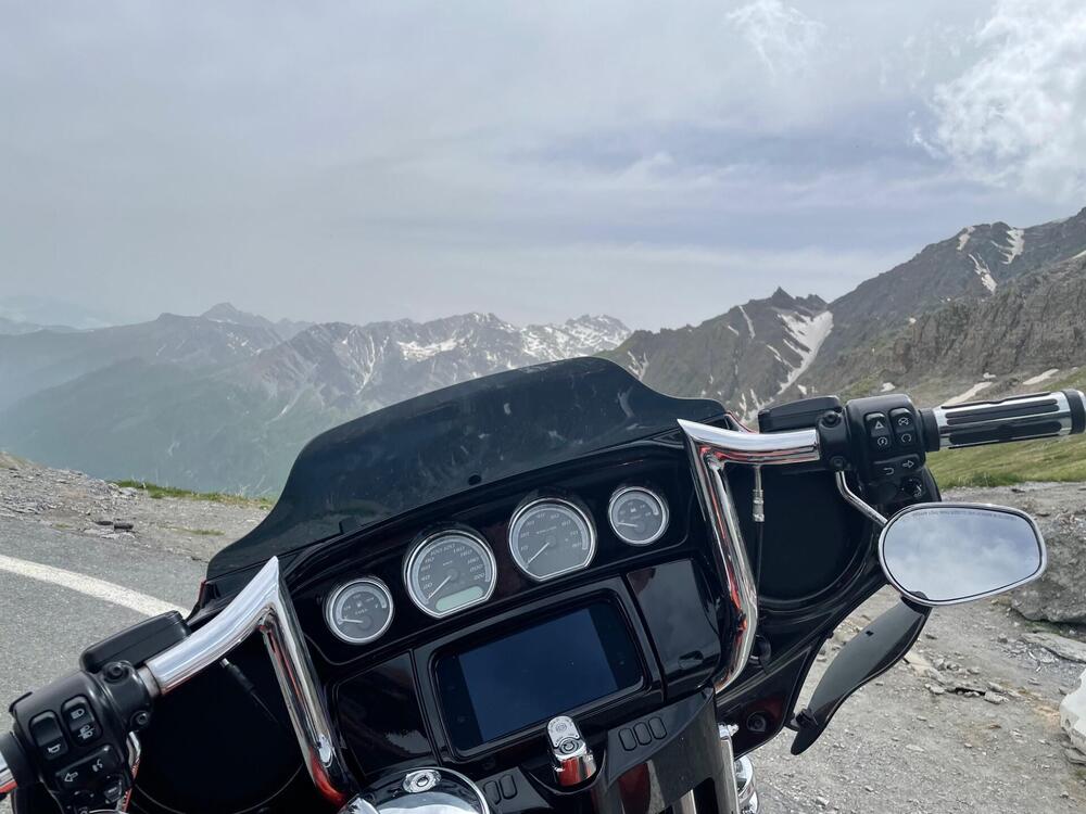 Harley-Davidson 107 Electra Glide (2019 - 20) - FLHT (2)