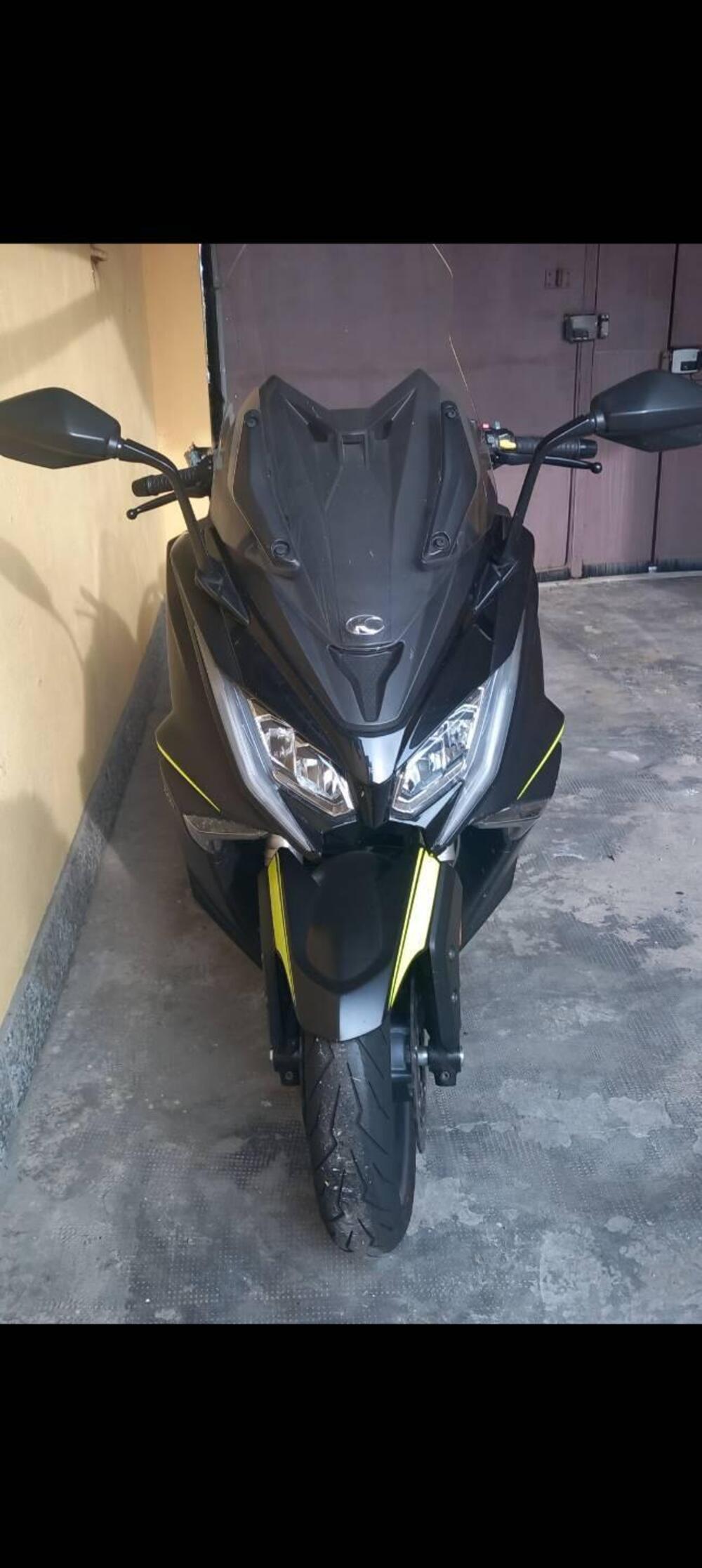 Kymco AK 550 ETS (2021 - 26)
