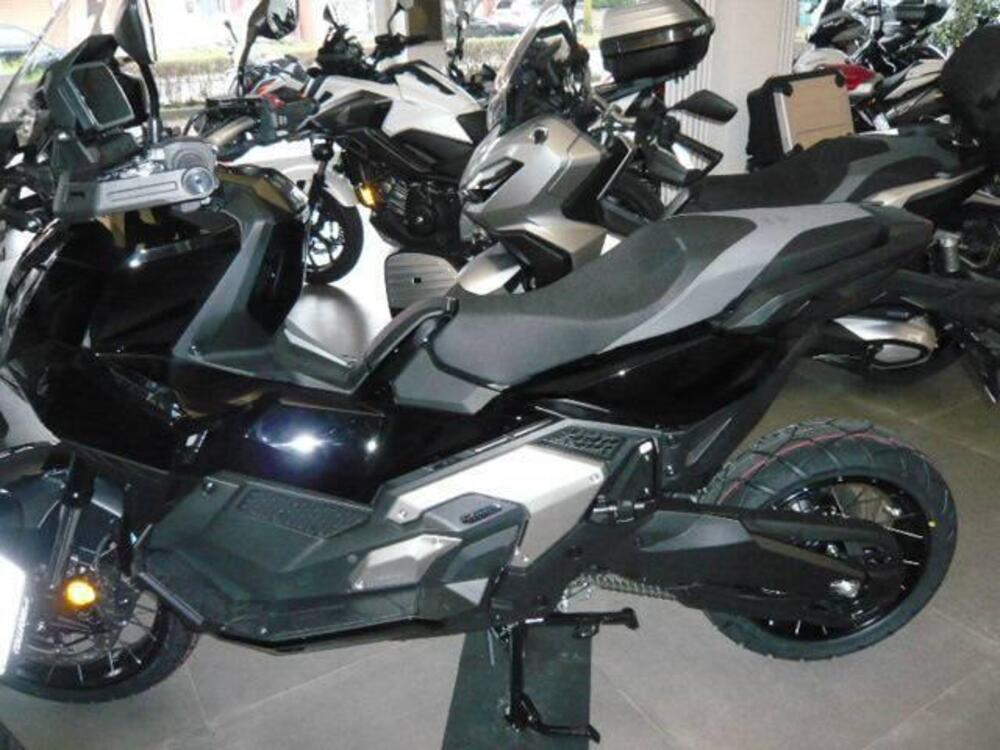 Honda X-ADV 750 (2025 - 26) (3)