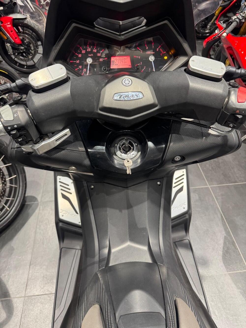 Yamaha T-Max 530 ABS (2012 - 14) (6)