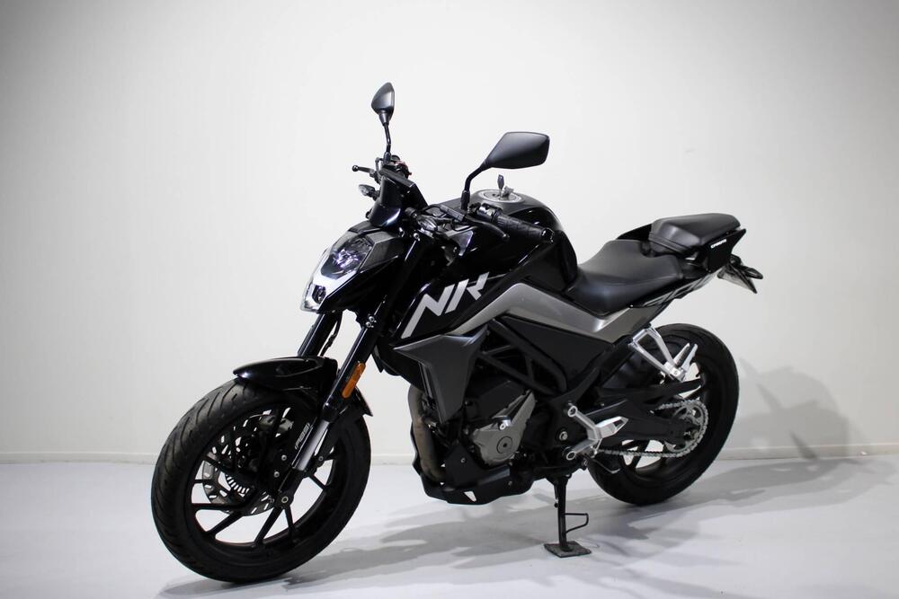 CFMOTO 300NK (2021 - 26) (3)
