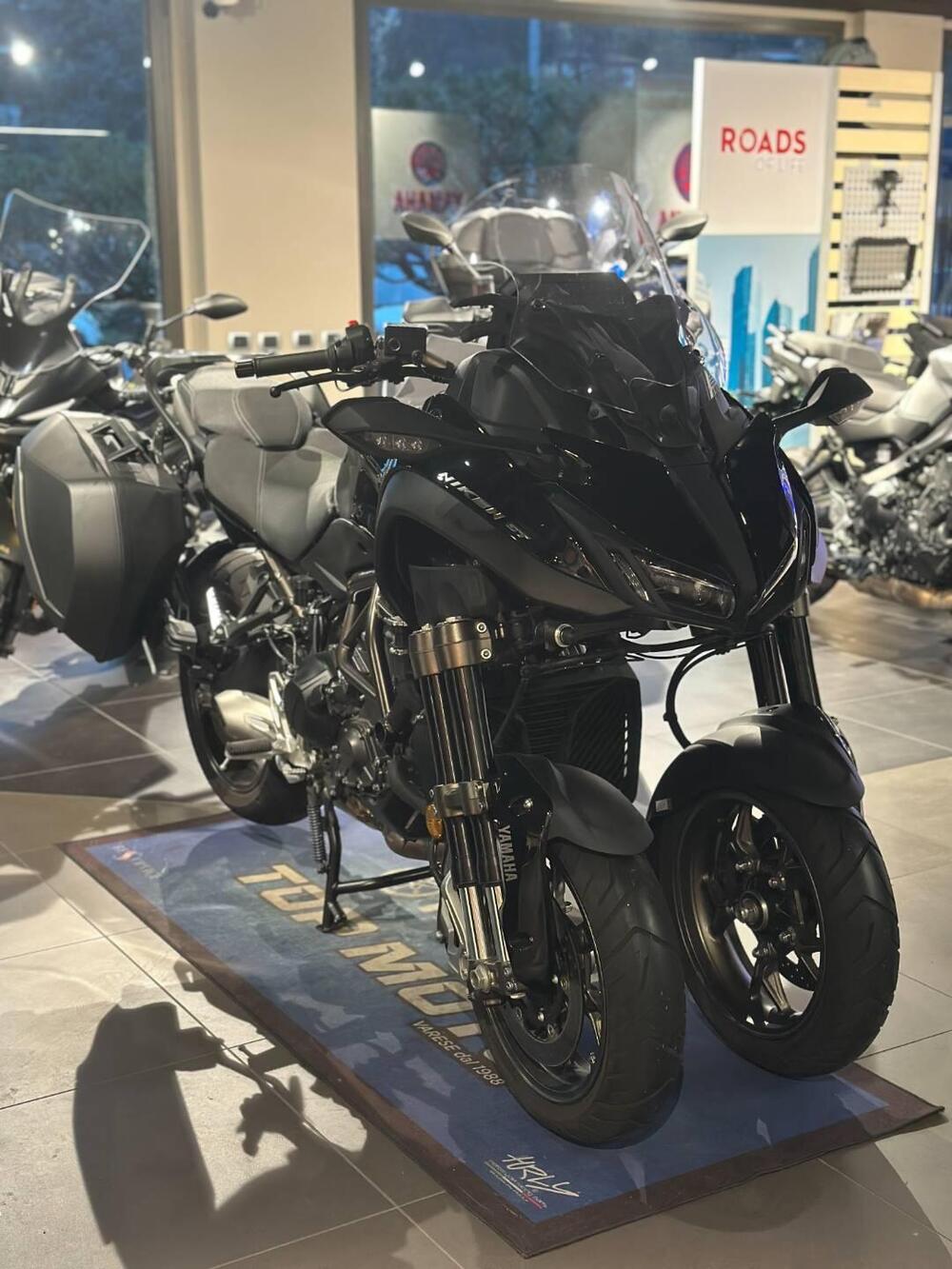 Yamaha Niken 890 GT (2023 - 26) (3)