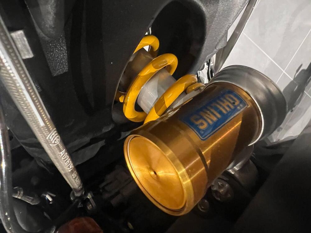 Triumph Street Triple RS (2017 - 19) (4)