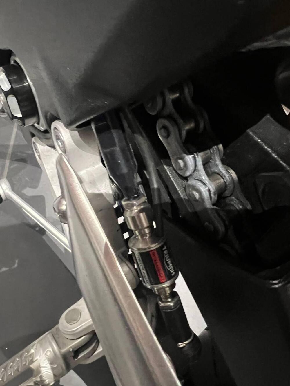 Triumph Street Triple RS (2017 - 19) (6)