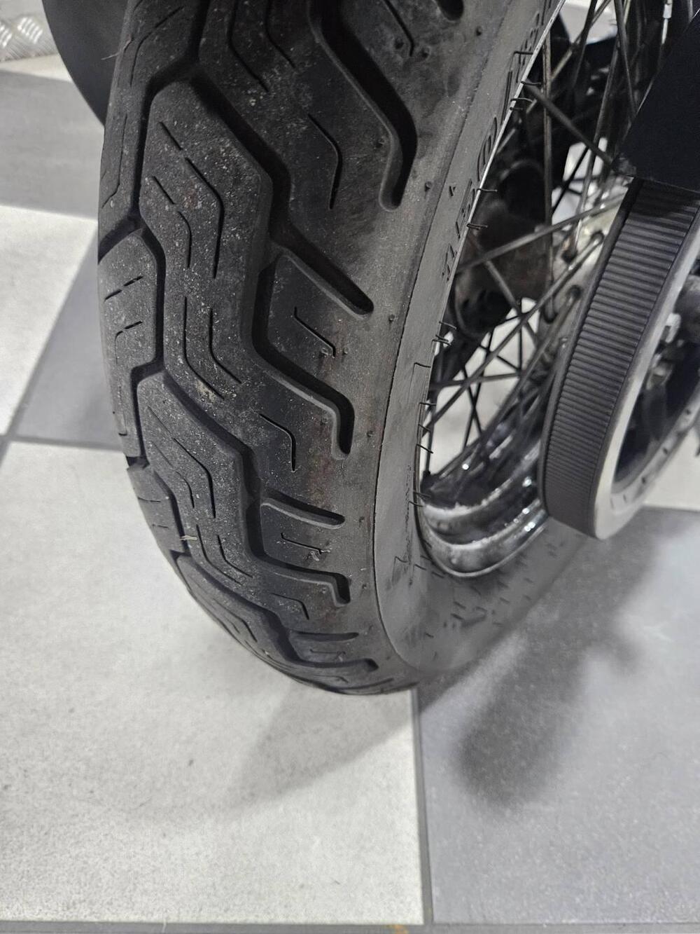 Harley-Davidson 883 (2006 - 07) - XL (6)