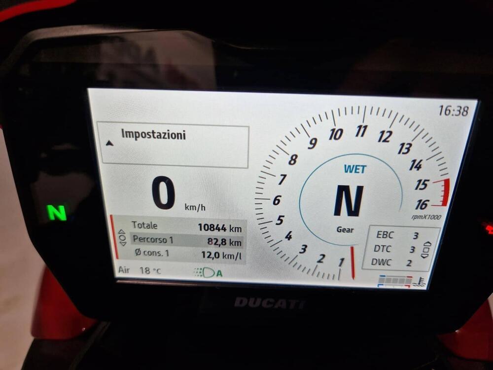 Ducati Streetfighter V4 S (2023 - 24) (3)